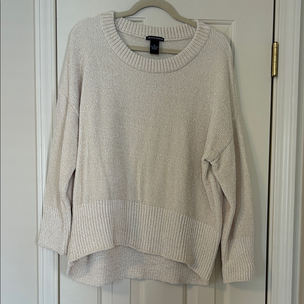 Chelsea and Theodore Cream Ribbed Crewneck Sweater